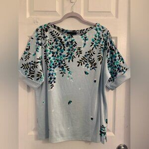 Karen Scott Women’s Light Blue Floral Short Sleeve Top. Size 2X